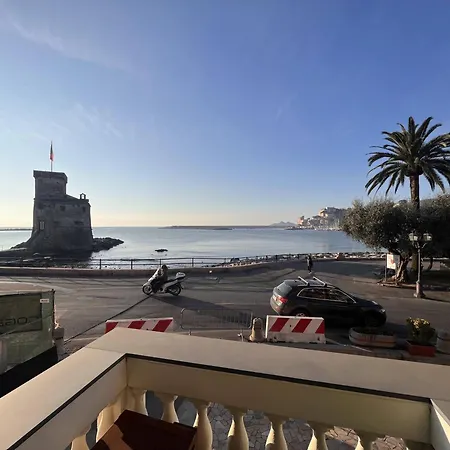 דירה Stella Marina-parcheggio A Pagamento A 20,00 Euro Al Giorno